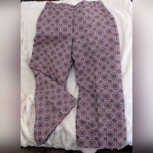 Floral Patterned Pants It Sparkles